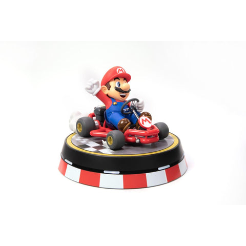 Super Mario - Mario Kart PVC Statue (Collector's Edition)